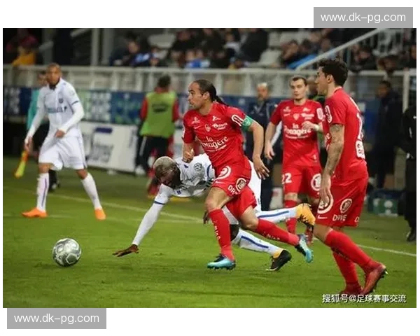 狮魂觉醒还是草根奇迹？索肖vs布尔格：法兰西绿茵场的激情碰撞